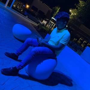 Meet your Posher, Christian